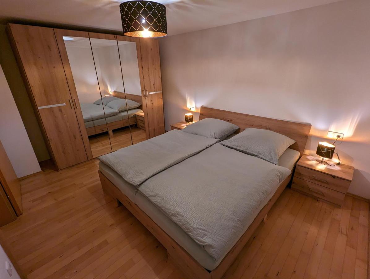 Ferienwohnung Apimundi لاوتيراخ المظهر الخارجي الصورة